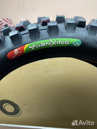 Покрышка 110/90-17 на эндуро