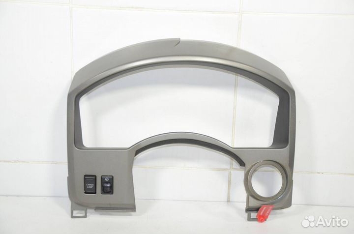 Накладка панели приборов Nissan Titan A60 5.6 2006