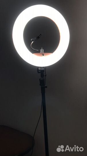 Кольцевая лампа