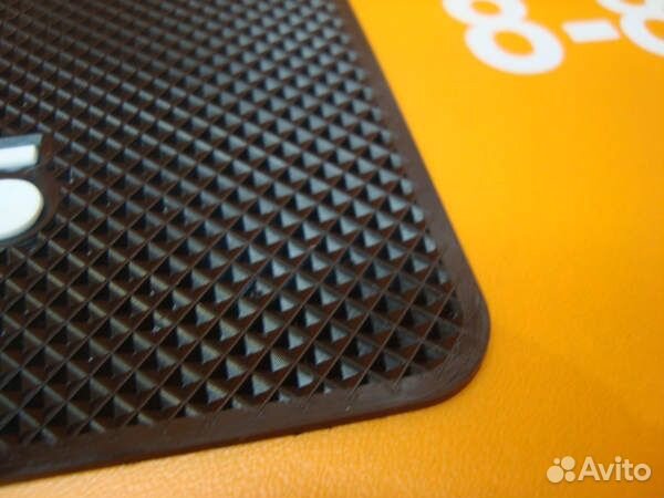 Коврик панели противоскользящий Lexus