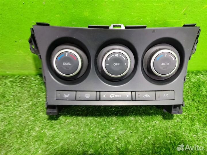 Панель управления отопителя Mazda 3 (BL) 2013