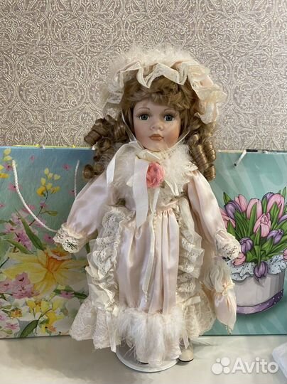 Кукла фарфоровая Remeco Collection