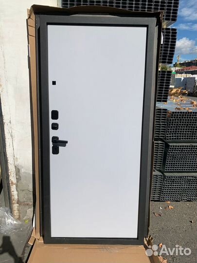 Дверь входная Кварц