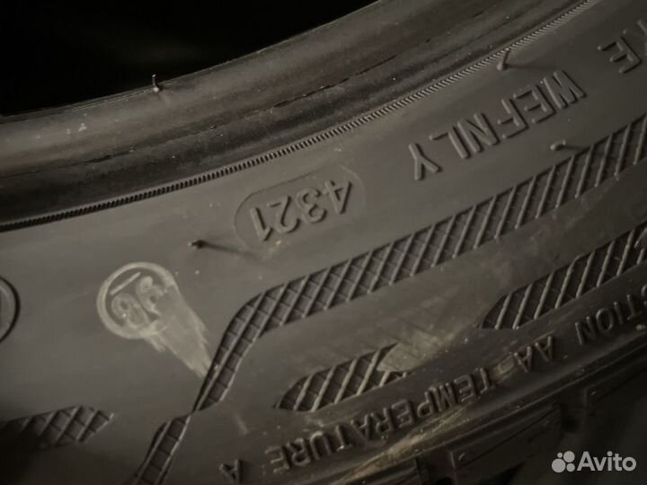 RoadX RXMotion U11 315/35 R21