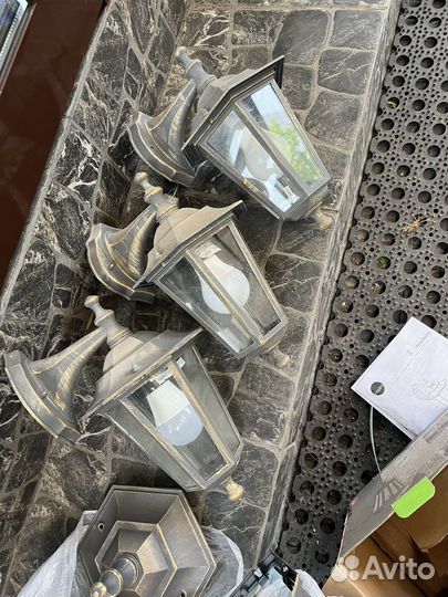 Фонарь уличный настенный пластик