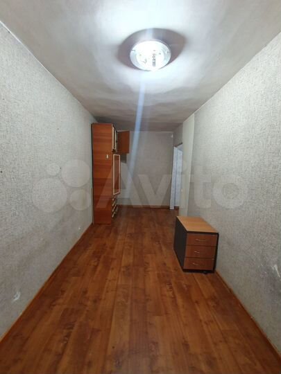 2-к. квартира, 43 м², 2/4 эт.