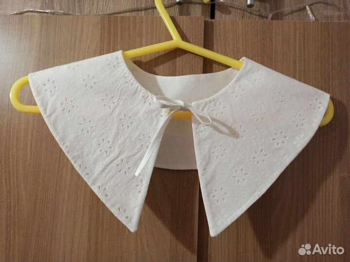 Воротничок съемный женский