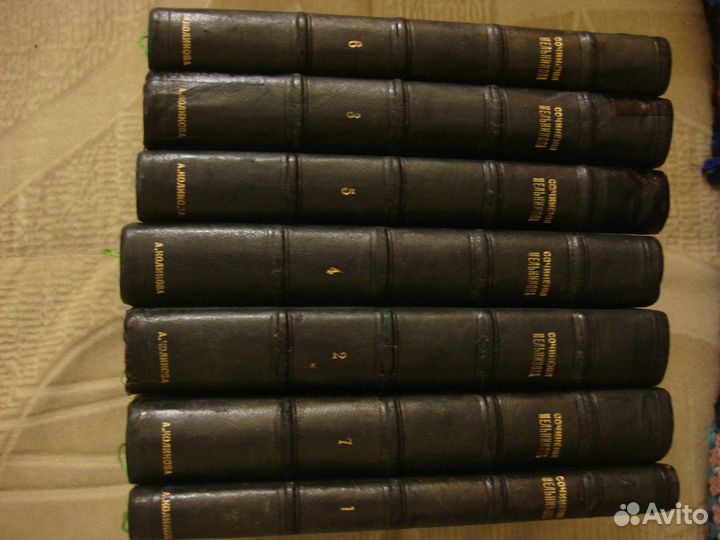 Старинные собрания Мельников (Печорский), Лесков