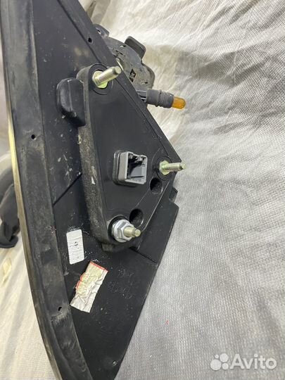 Зеркало боковое правое Elantra HD