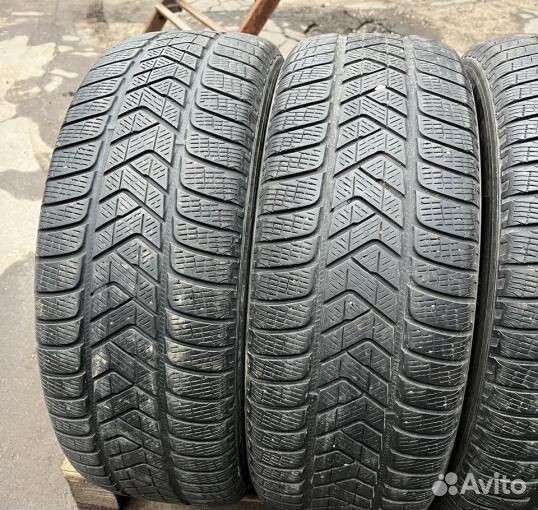 Pirelli Scorpion Winter 235/65 R17