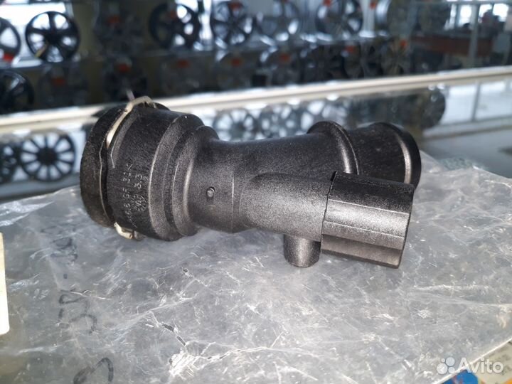 Муфта радиатора Audi Volkswagen Skoda 6Q0122291F