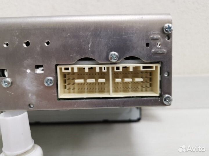 Радио штатное Kia Rio 4 2021