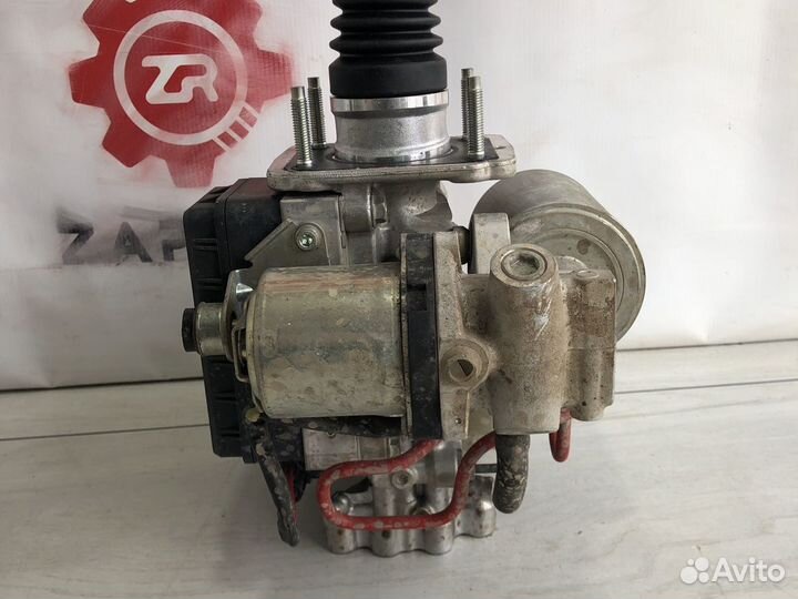 Toyota Land Cruiser 200 Блок ABS