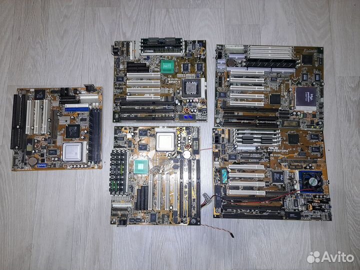 Ретро: материнские платы, процессоры, память