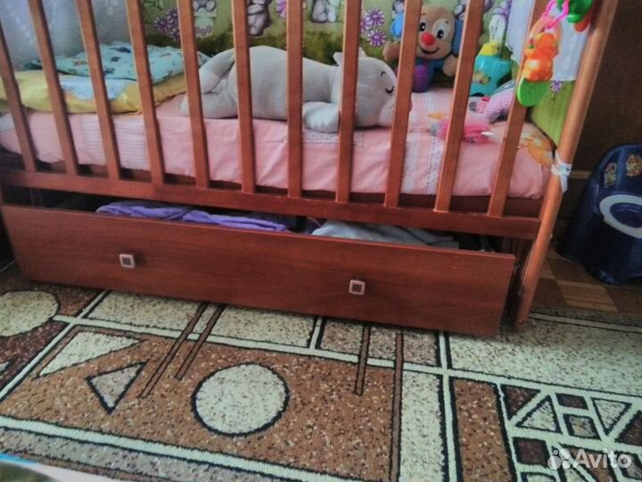 Детская кроватка Лель с маятником