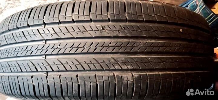 Hankook Dynapro HP2 RA33 225/65 R17 102