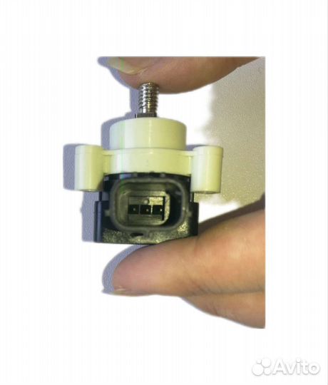 Датчик положения кузова Mitsubishi, Toyota, Lexus