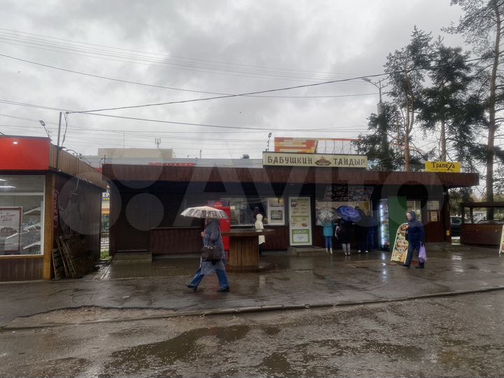 Торговая площадь, 16 м²