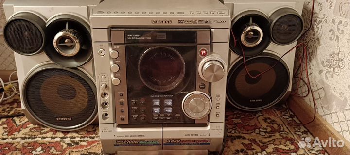 Продаю музыкальный центр Samsung