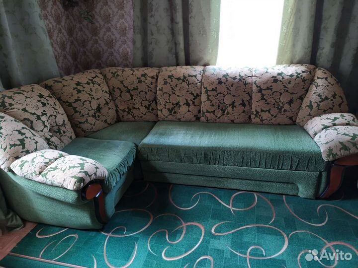 Угловой диван