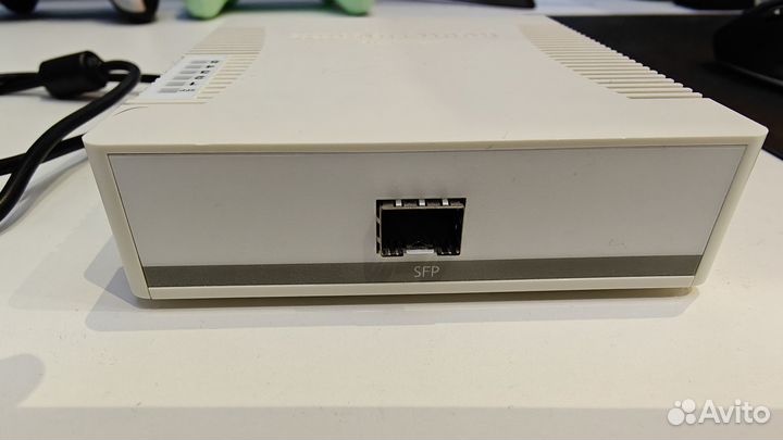 MikroTik RB260GSP POE