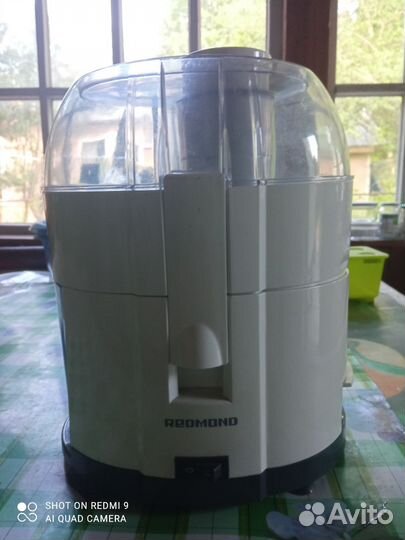 Соковыжималка redmond