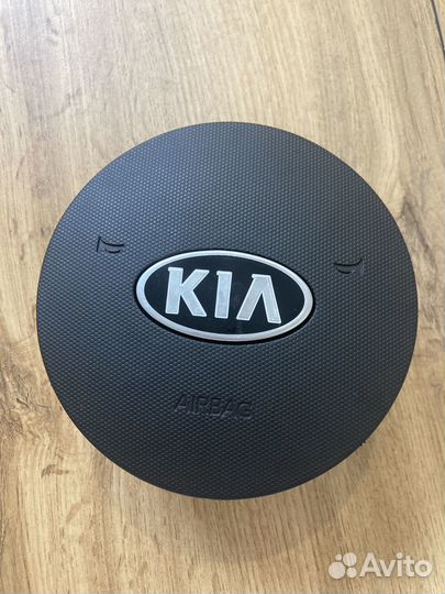 Крышка подушки безопасности kia