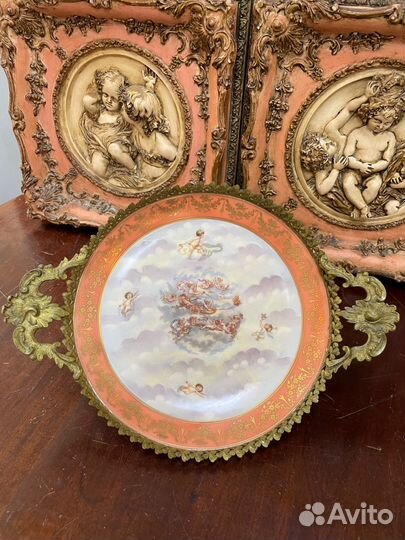 Антикварная тарелка