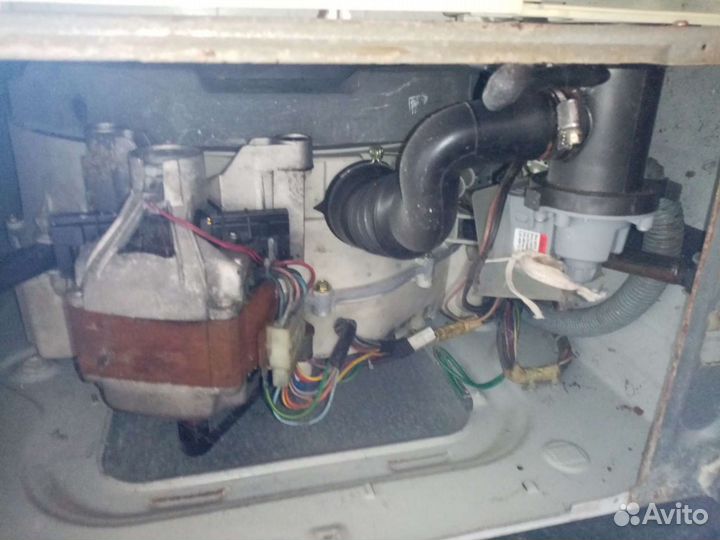 Стиральная машина бу на запчасти LG