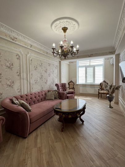 2-к. квартира, 80 м², 5/12 эт.