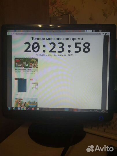 Монитор Samsung