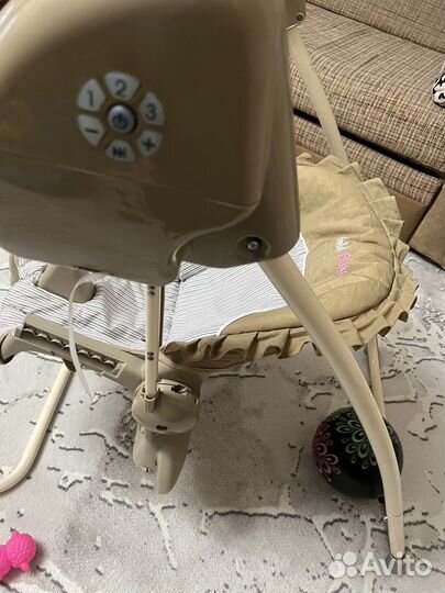 Детская качелька