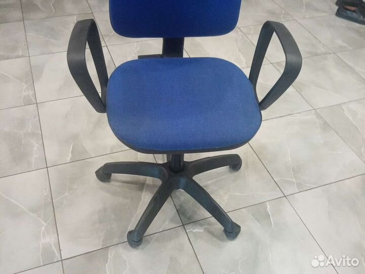 Компьютерное кресло