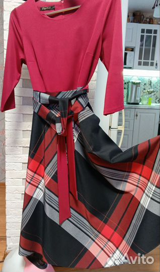 Платье женское 48 50