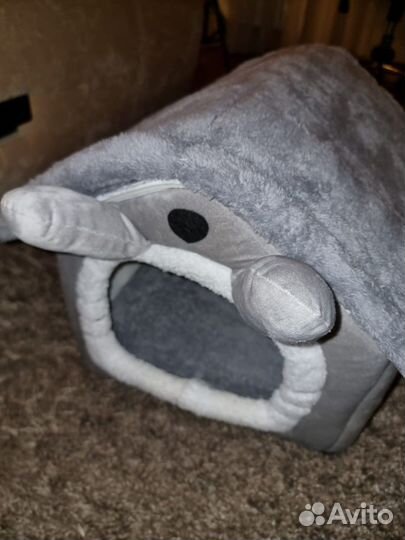 Домик для маленькой собаки