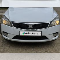 Kia Ceed 1.6 AT, 2012, 168 000 км, с пробегом, цена 1 040 000 руб.