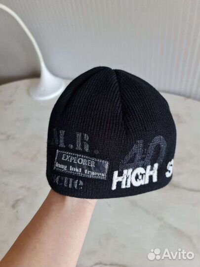Мужская шапка