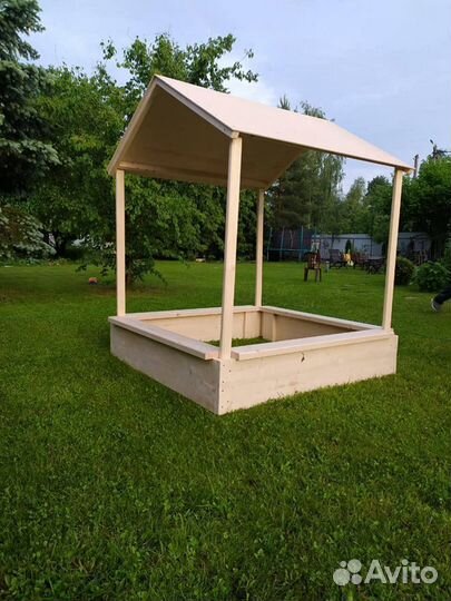 Песочница с крышей для детей