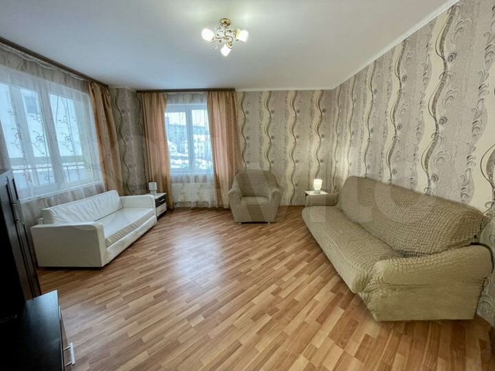 2-к. квартира, 60 м², 2/17 эт.