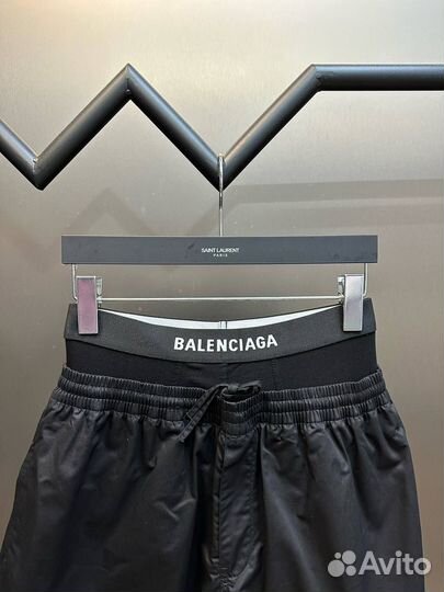 Шорты Balenciaga