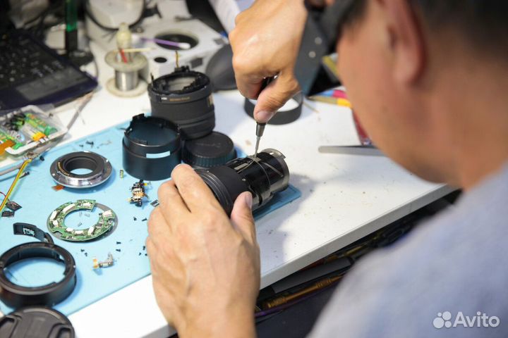 Ремонт фотоаппаратов и объективов