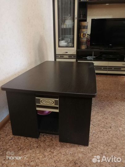 Стол трансформер журнальный компьютерный