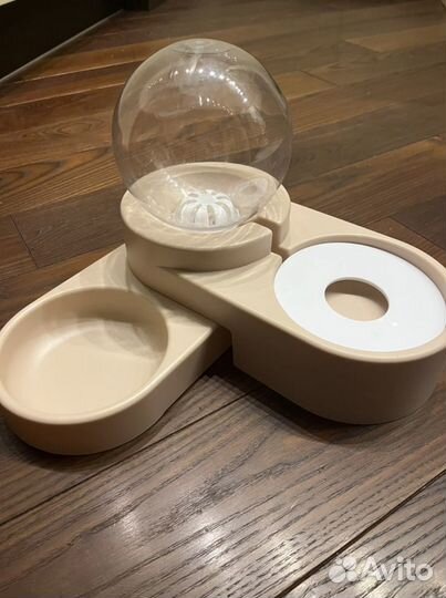 Автопоилка и кормушка для собак и кошек