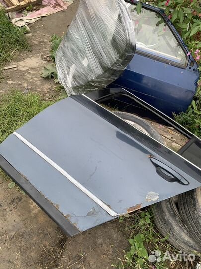 Дверь задняя левая passat б6