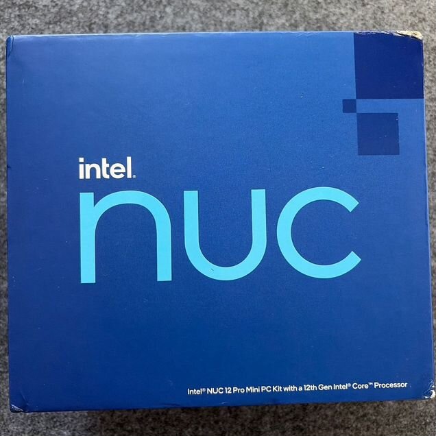 Intel nuc NUC12WSK i5