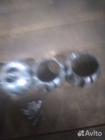 Колпаки на колеса r 16