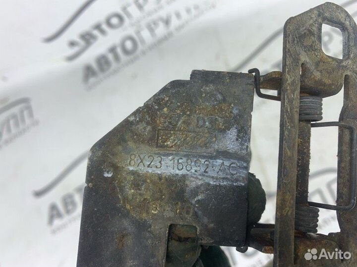 Крюк капота Jaguar Xf 1 X250 Х250 306DT 3Л дизель
