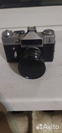 Два старых фотоаппарата