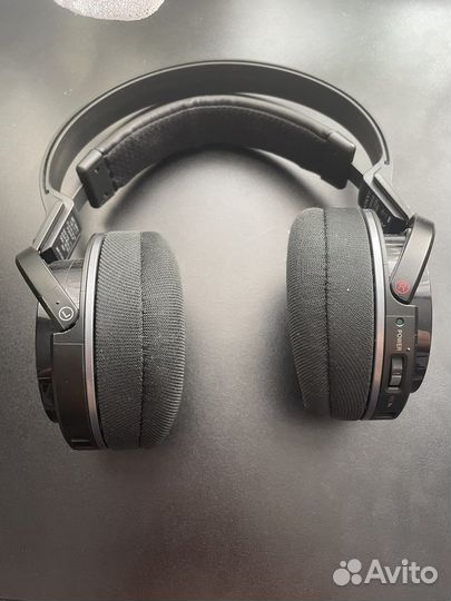 Беспроводные наушники sony