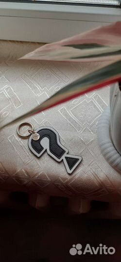 Брелок на сумку
